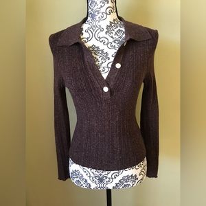 Cute sexy knit cropped low v-neck top